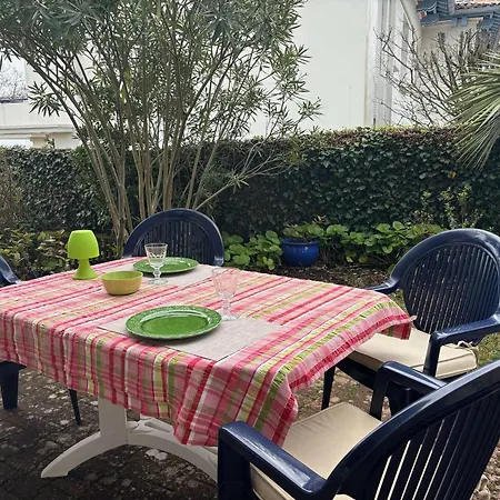 Apartmán Avec Terrasse En Bord De - Fr-1-494-172 Royan