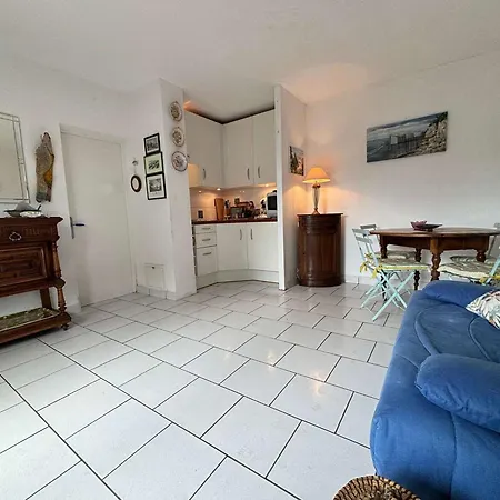 Apartment Avec Terrasse En Bord De - Fr-1-494-172 Royan